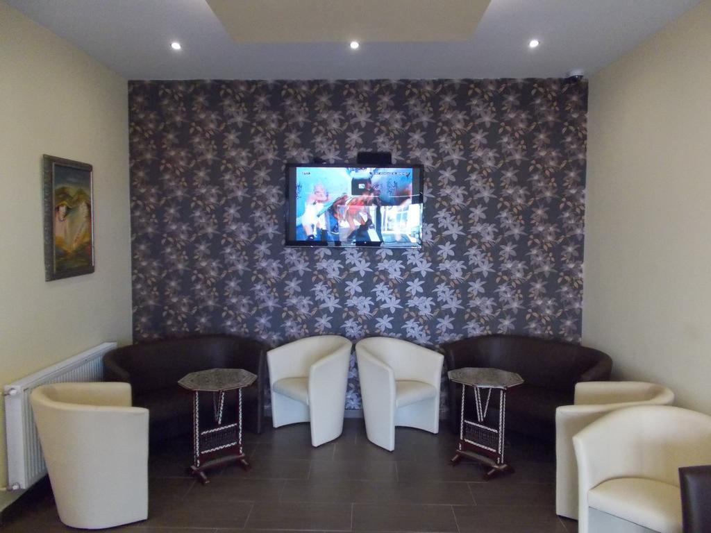 بودابست Hotel Central King المظهر الخارجي الصورة